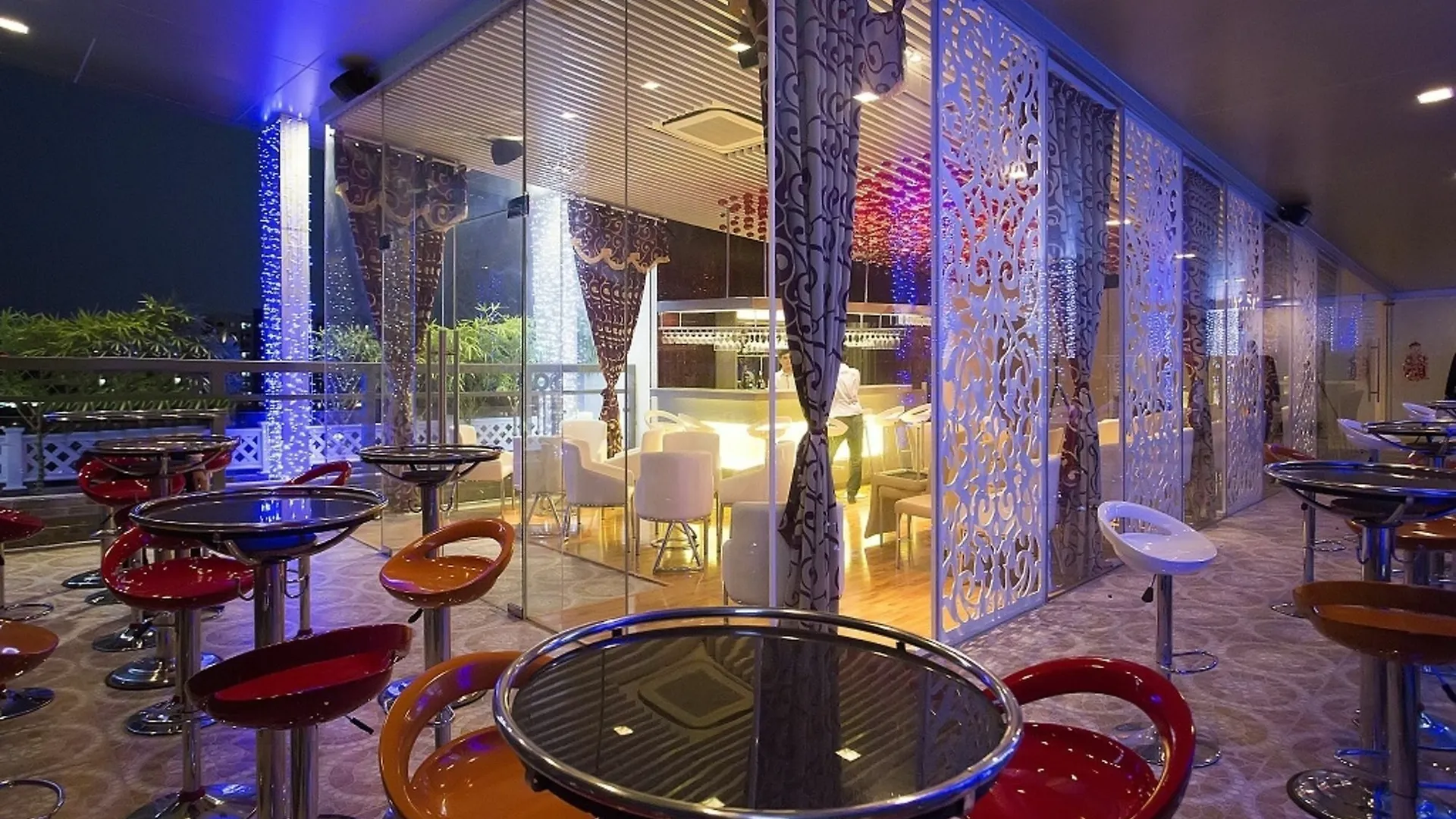 Triip Mismo Airport Hotel Ho Chi Minh