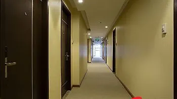 Triip Mismo Airport Hotel Ho Chi Minh City
